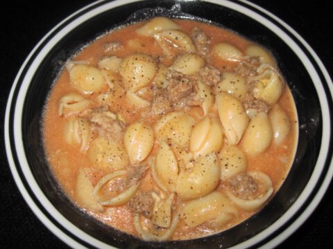 American Chop Suey Recipe - Hungry Hoarder